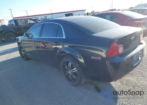 2010 Chevrolet Malibu Ls z USA, uszkodzony, nr VIN 1G1ZA5E0XAF166897